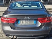 Usata Jaguar XE 180 CV (132 kW) 2015 Grigio Berlina