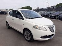 Usata Lancia Ypsilon S 95 CV (69 kW) 2012 Bianco Utilitaria