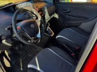Usata Lancia Ypsilon Silver 69 CV (50 kW) 2016 Utilitaria