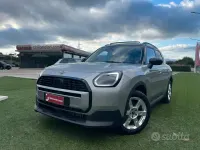 Usata Mini One Countryman 221 kW (301 CV) 2024 Grigio SUV