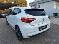 Usata Renault Clio V Evolution 101 CV (74 kW) 2023 Bianco Berlina