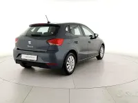 Usata Seat Ibiza Business 95 CV (69 kW) 2024 Grigio Utilitaria