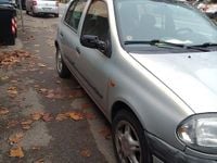Usata Renault Clio II 2001 Berlina