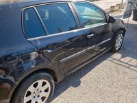 Usata VW Golf IV 105 CV (77 kW) 2005 Nero Berlina