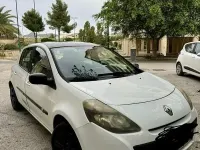 Usata Renault Clio IV 68 CV (50 kW) 2013 Bianco Berlina