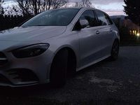 Usata Mercedes B200 150 CV (110 kW) 2020 Argento Monovolume