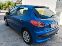 Usata Peugeot 206 57 CV (41 kW) 2010 Bluazzurro Berlina