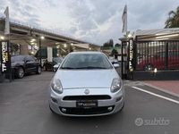 Usata Fiat Punto 75 CV (55 kW) 2014 Grigio Berlina