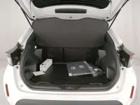 Nuova Toyota Yaris Cross Trend 92 CV (67 kW) 2026 Super white SUV