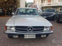 Usata Mercedes SLC450 222 CV (163 kW) 1970 Grigio Coupé
