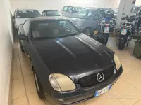 Usata Mercedes SLK200 193 CV (141 kW) 1997 Blu Cabrio