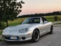 Usata Mazda MX5 110 CV (80 kW) 2004 Grigio Cabrio