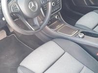 Usata Mercedes GLA200 135 CV (99 kW) 2019 Nero SUV