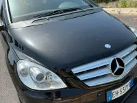 Usata Mercedes B200 Premium 140 CV (102 kW) 2011 Nero Utilitaria