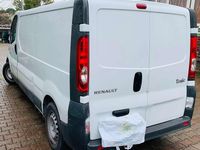 Begagnad Renault Trafic 156 HK (114 kW) 2012 Vit Minibuss