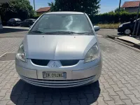 Usata Mitsubishi Colt 75 CV (55 kW) 2007 Argento Berlina