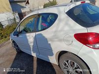 Usata Peugeot 207 95 CV (69 kW) 2011 Berlina