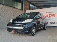 Usata Peugeot 107 68 CV (50 kW) 2010 Nero Utilitaria
