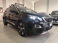 Usata Peugeot 5008 GT-line 120 CV (88 kW) 2017 Nero SUV
