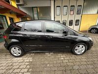 Usata Mercedes B180 Premium 116 CV (85 kW) 2011 Nero Monovolume