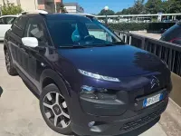 Usata Citroën C4 Shine Edition 82 CV (60 kW) 2015 Viola Berlina