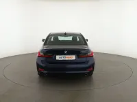 Gebraucht BMW 318 Advantage 150 PS (110 kW) 2022 Blau Limousine