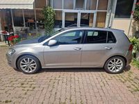 Usata VW Golf VII Highline 110 CV (80 kW) 2015 Berlina