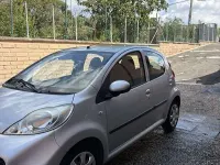 Usata Peugeot 107 68 CV (50 kW) 2011 Utilitaria
