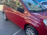Usata Fiat Panda Lounge 75 CV (55 kW) 2014 Rosso Utilitaria