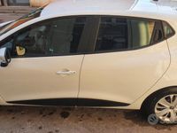 Usata Renault Clio IV 75 CV (55 kW) 2015 Bianco Utilitaria