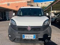 Usata Fiat Doblò S 120 CV (88 kW) 2019 Bianco Monovolume