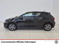 Usata VW Polo R-line 95 CV (69 kW) 2023 Nero Utilitaria