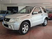 Usata Suzuki Grand Vitara 106 CV (77 kW) 2008 Grigio SUV