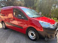Usata Citroën Berlingo 99 CV (72 kW) 2017 Rosso Monovolume