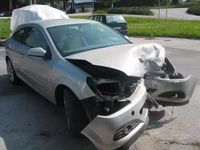 Usata Opel Astra GTC Sport 150 CV (110 kW) 2006 Grigio Berlina
