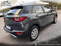 Usata Kia Stonic Urban 84 CV (61 kW) 2022 Grigio SUV