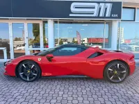 Nuova Ferrari SF90 780 CV (573 kW) 2025 Rosso corsa Cabrio