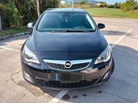 Usata Opel Astra Cosmo 160 CV (117 kW) 2010 Nero Berlina