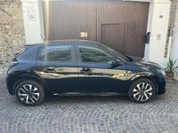 Usata Peugeot 208 Active 75 CV (55 kW) 2024 Nero Utilitaria