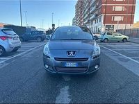 Usata Peugeot 5008 120 CV (88 kW) 2011 Grigio Monovolume