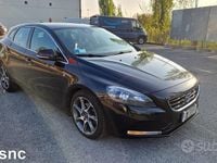 Usata Volvo V40 Ocean Race 150 CV (110 kW) 2014 Nero Station wagon