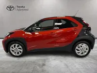 Usata Toyota Aygo X Trend 72 CV (52 kW) 2022 Rosso SUV