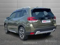 Usata Subaru Forester Premium 150 CV (110 kW) 2023 Verde SUV
