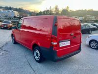 Usata Mercedes Vito 114 CV (83 kW) 2017 Rosso Furgone