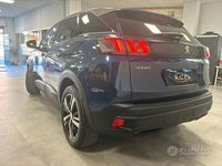 Usata Peugeot 3008 Allure 130 CV (95 kW) 2022 Verde SUV