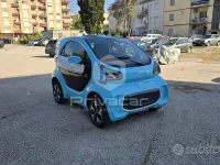 Usata XEV Yoyo 7 kW (10 CV) 2024 Blu Utilitaria