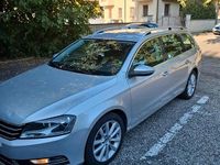Usata VW Passat 140 CV (102 kW) 2012 Grigio Station wagon