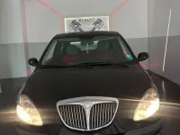 Usata Lancia Ypsilon 69 CV (50 kW) 2006 Pastello Utilitaria