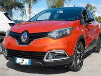 Usata Renault Captur 90 CV (66 kW) 2015 Arancione SUV