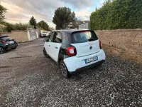Usata Smart ForFour 71 CV (52 kW) 2017 Bianco Utilitaria